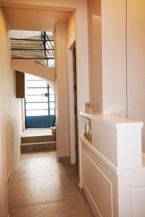 Bentzi...Boutique Apartment In Pangrati, Superior Suite Atina Dış mekan fotoğraf